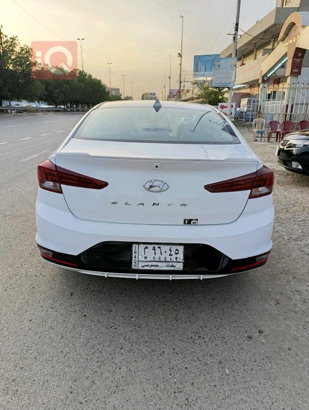 هيونداي النترا